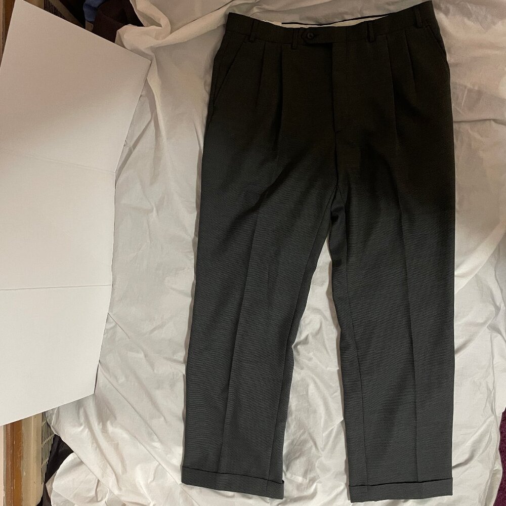 NWT Mens 38 W x 32 L Pants Oscar De La Renta Wool Blend Comfort Stretch Gray Cuf